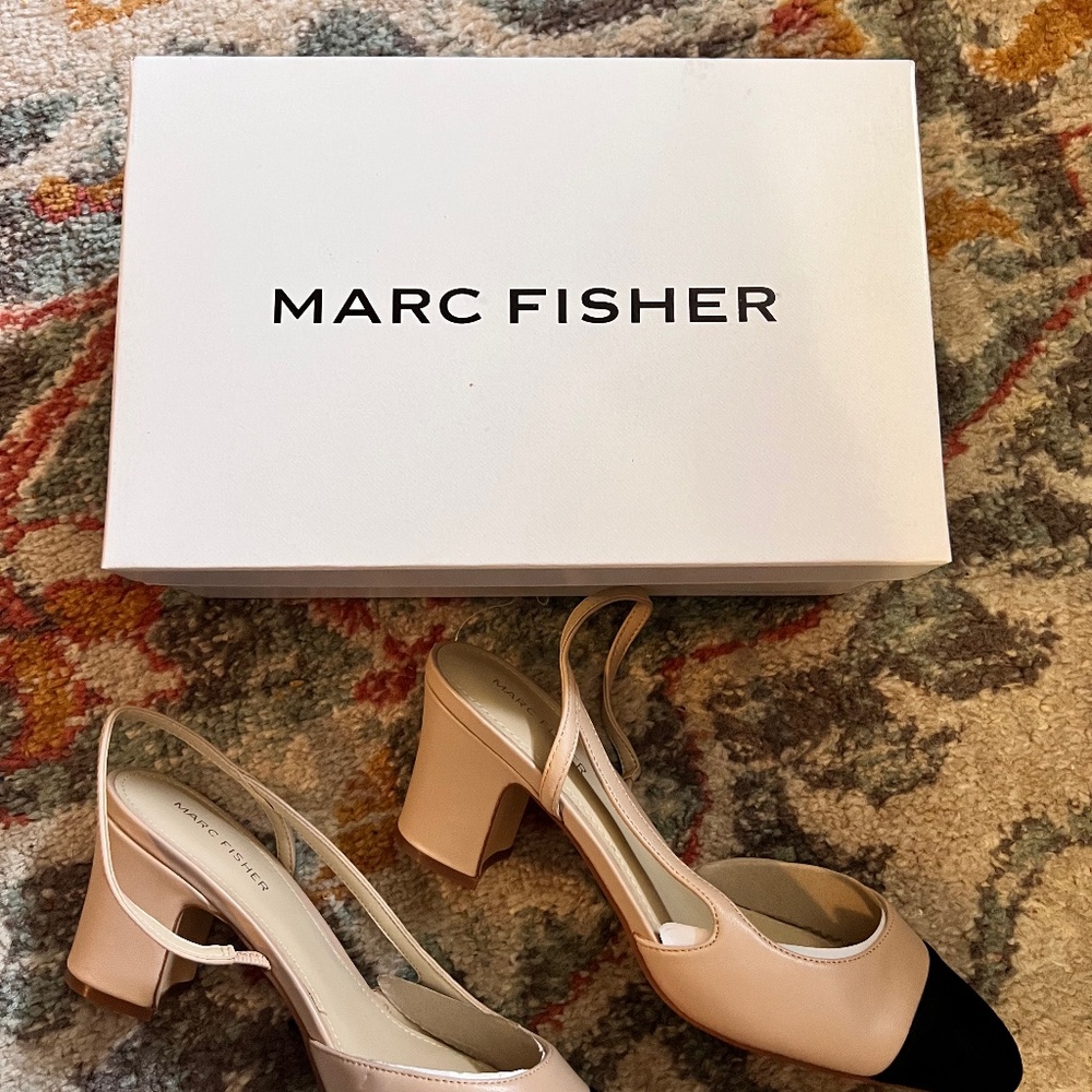MARC FISHER LAYNIE BLOCK HEEL PUMP - Excellent Condition